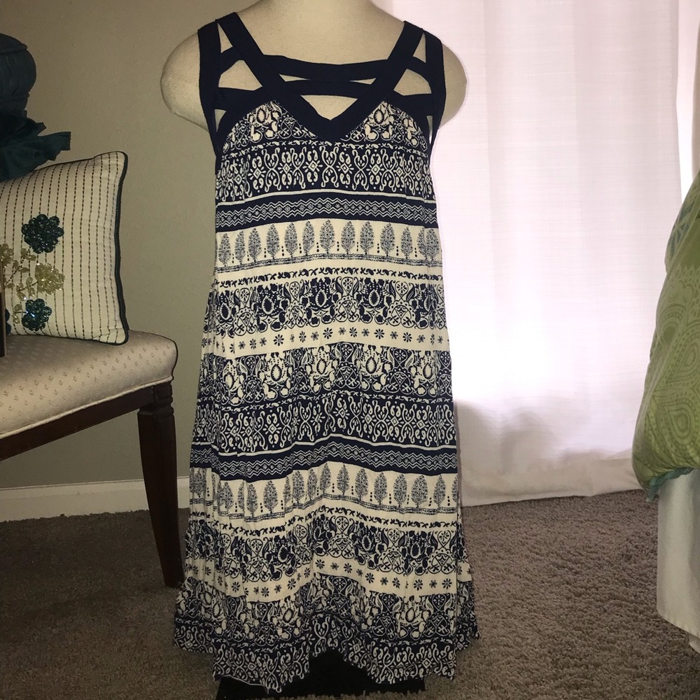 White and navy dress